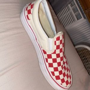 womens red checkered vans
